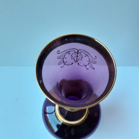Vtg Ucagco Purple Amethyst Raised Enamel Gold Gilt Floral Single Bud Flute Vase - Picture 6 of 11
